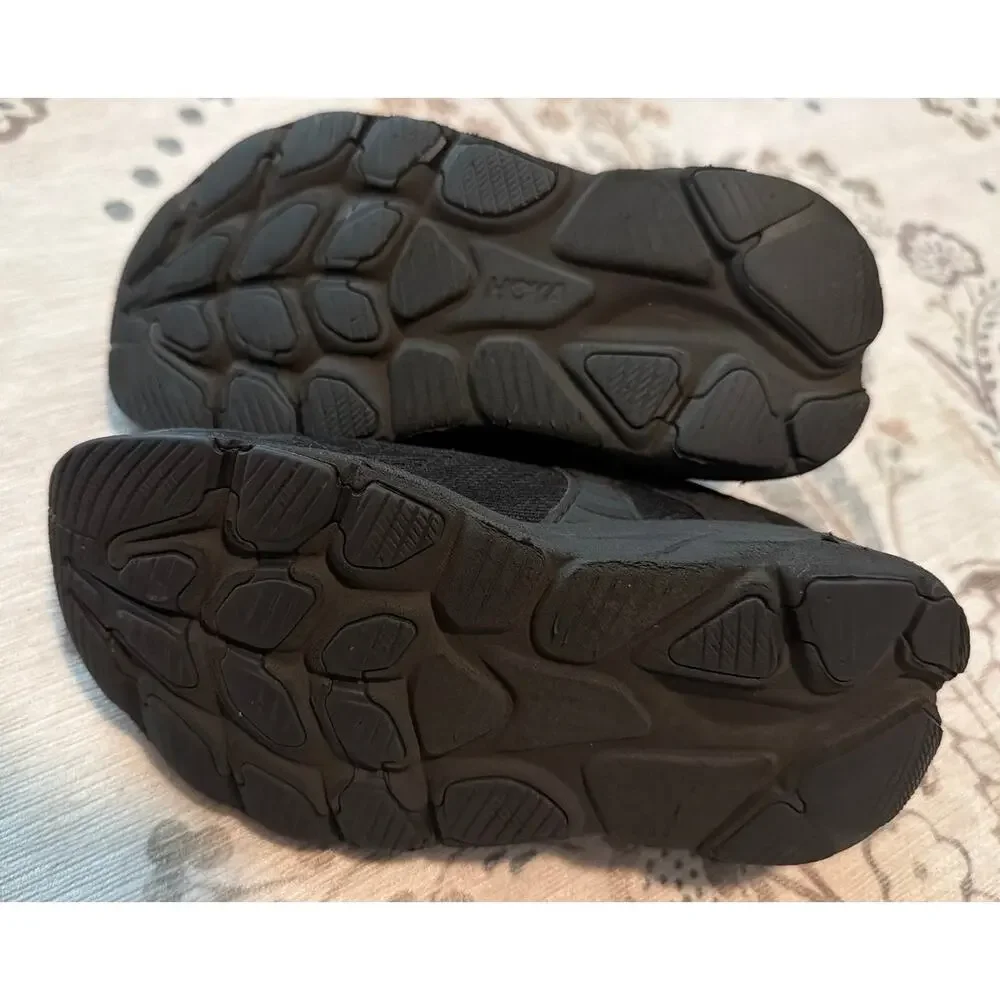 HOKA Kids Clifton 10 Black Stretch Lace Running Shoes Size 12 Little Kid